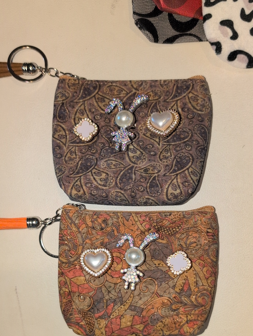 Decorative Paisley Coin Purse with Heart and Bunny Charms - Apick 1